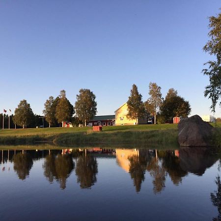 Sangis Motell Och Camping Kültér fotó