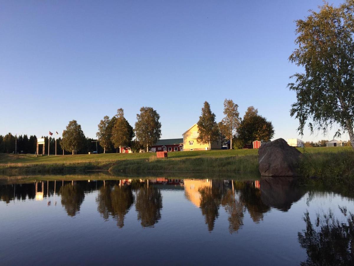 Sangis Motell Och Camping Kültér fotó