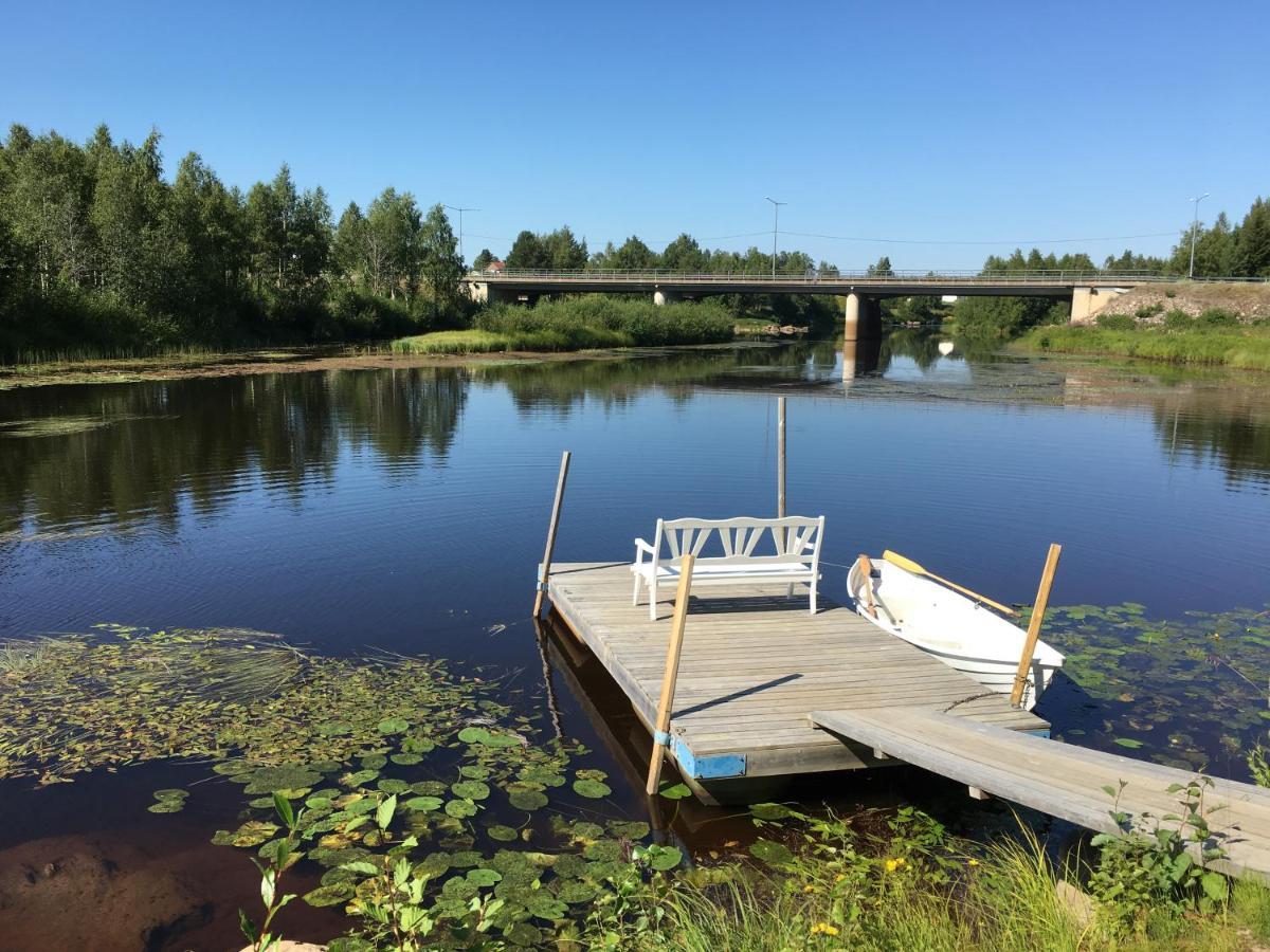 Sangis Motell Och Camping Kültér fotó
